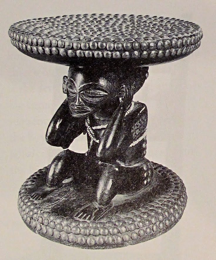 Rei do povo bamum senta em trono roubado em museu alemão - 15/06